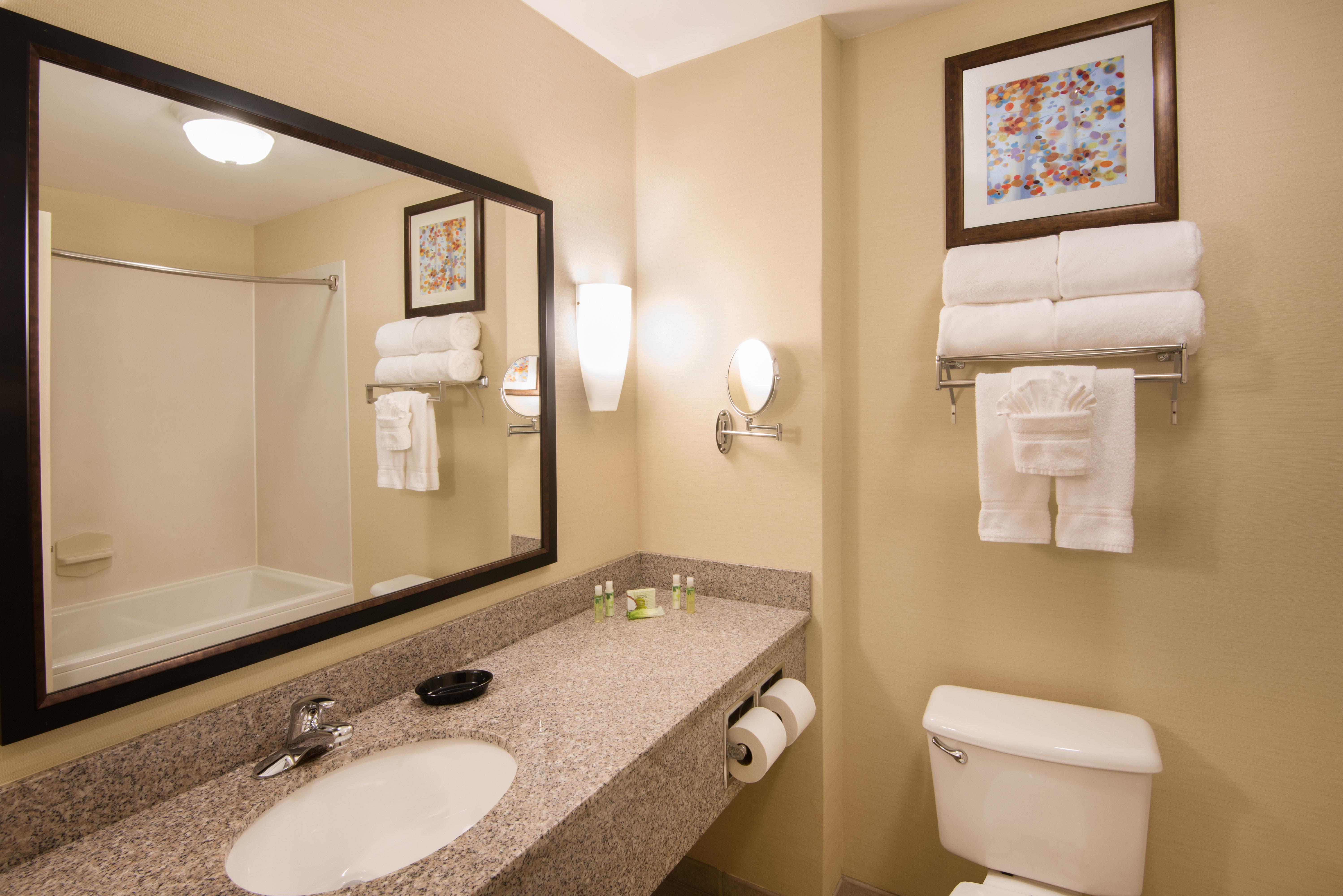 Holiday Inn Express & Suites - Sharon-Hermitage By Ihg West Middlesex Εξωτερικό φωτογραφία