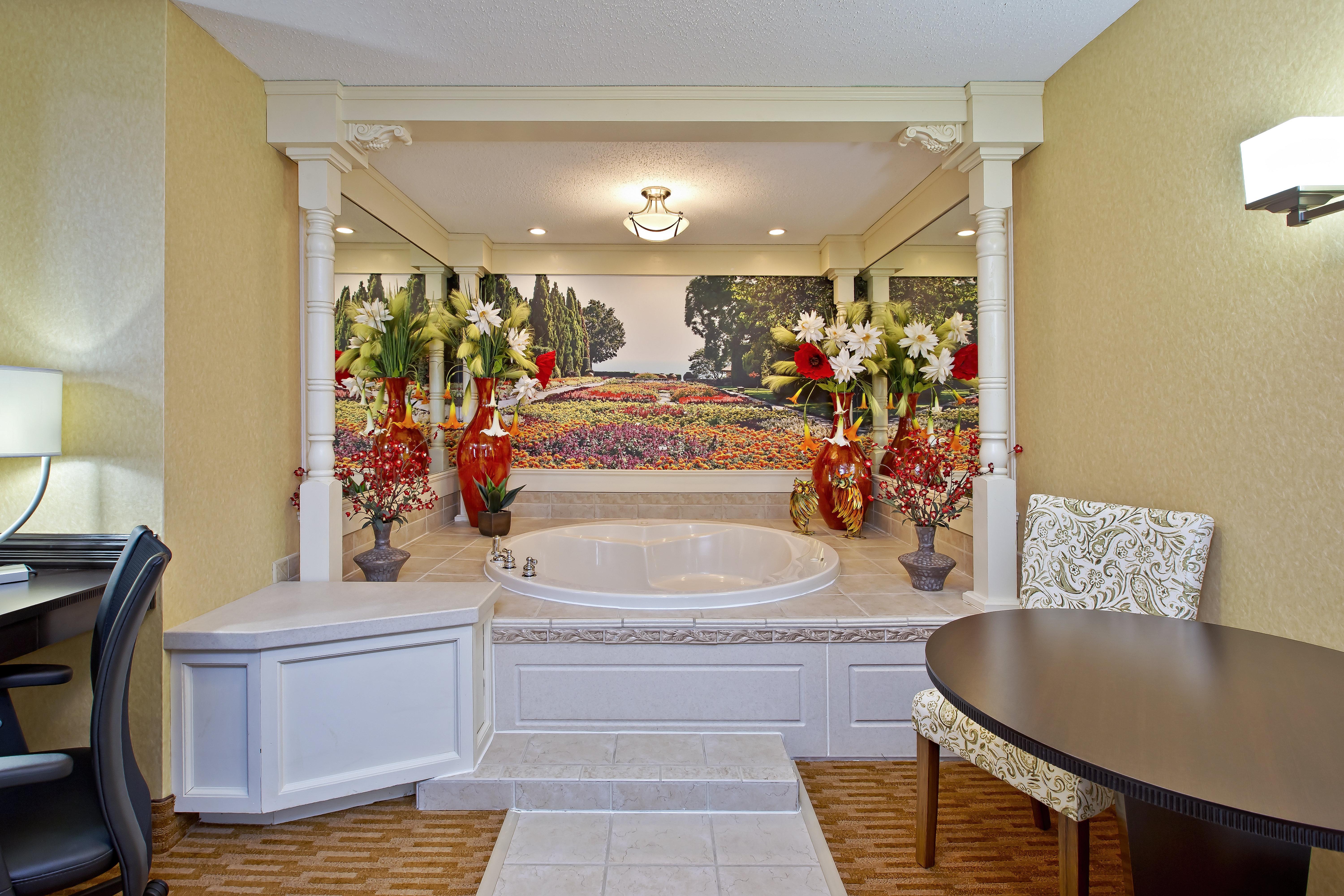 Holiday Inn Express & Suites - Sharon-Hermitage By Ihg West Middlesex Εξωτερικό φωτογραφία