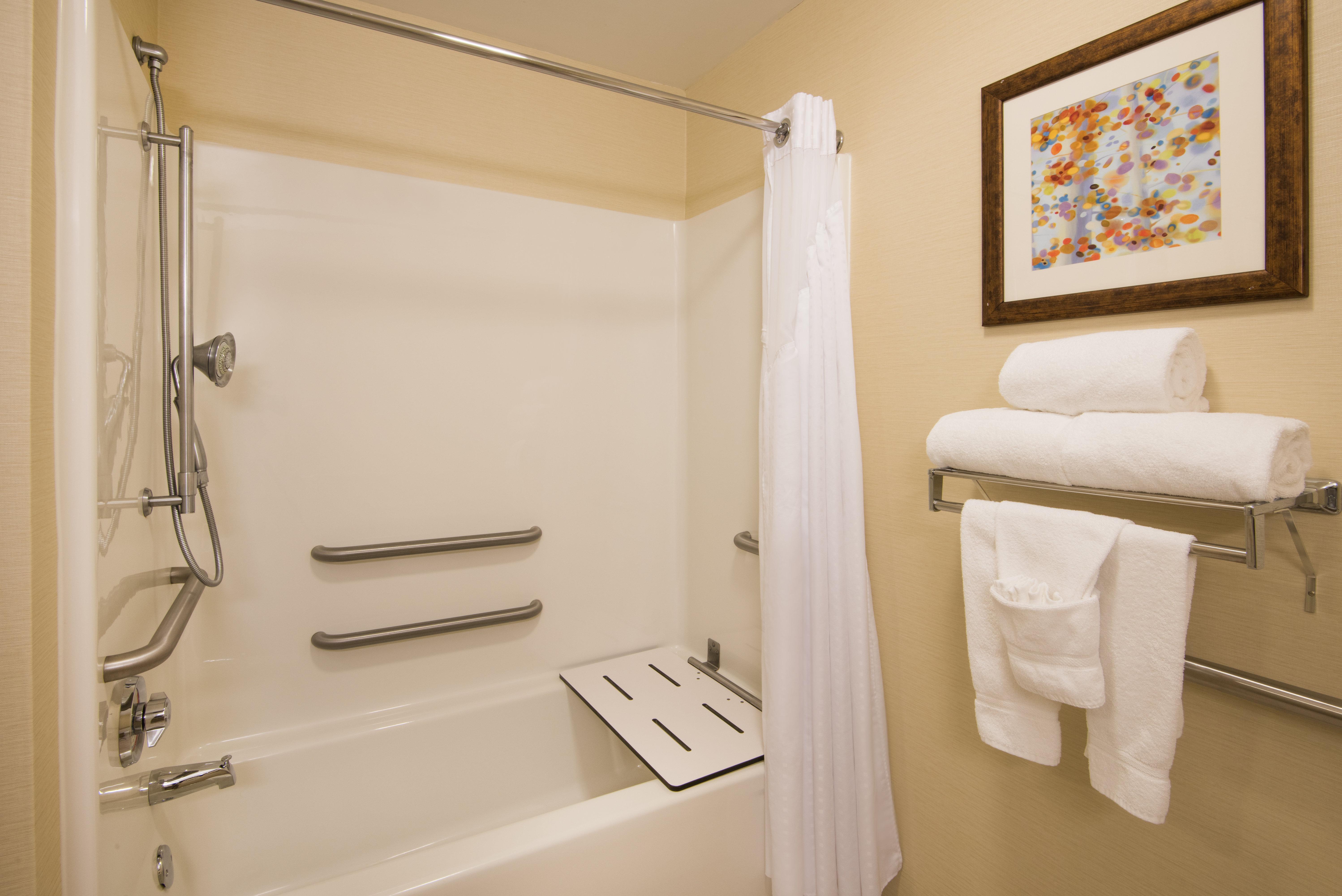 Holiday Inn Express & Suites - Sharon-Hermitage By Ihg West Middlesex Εξωτερικό φωτογραφία