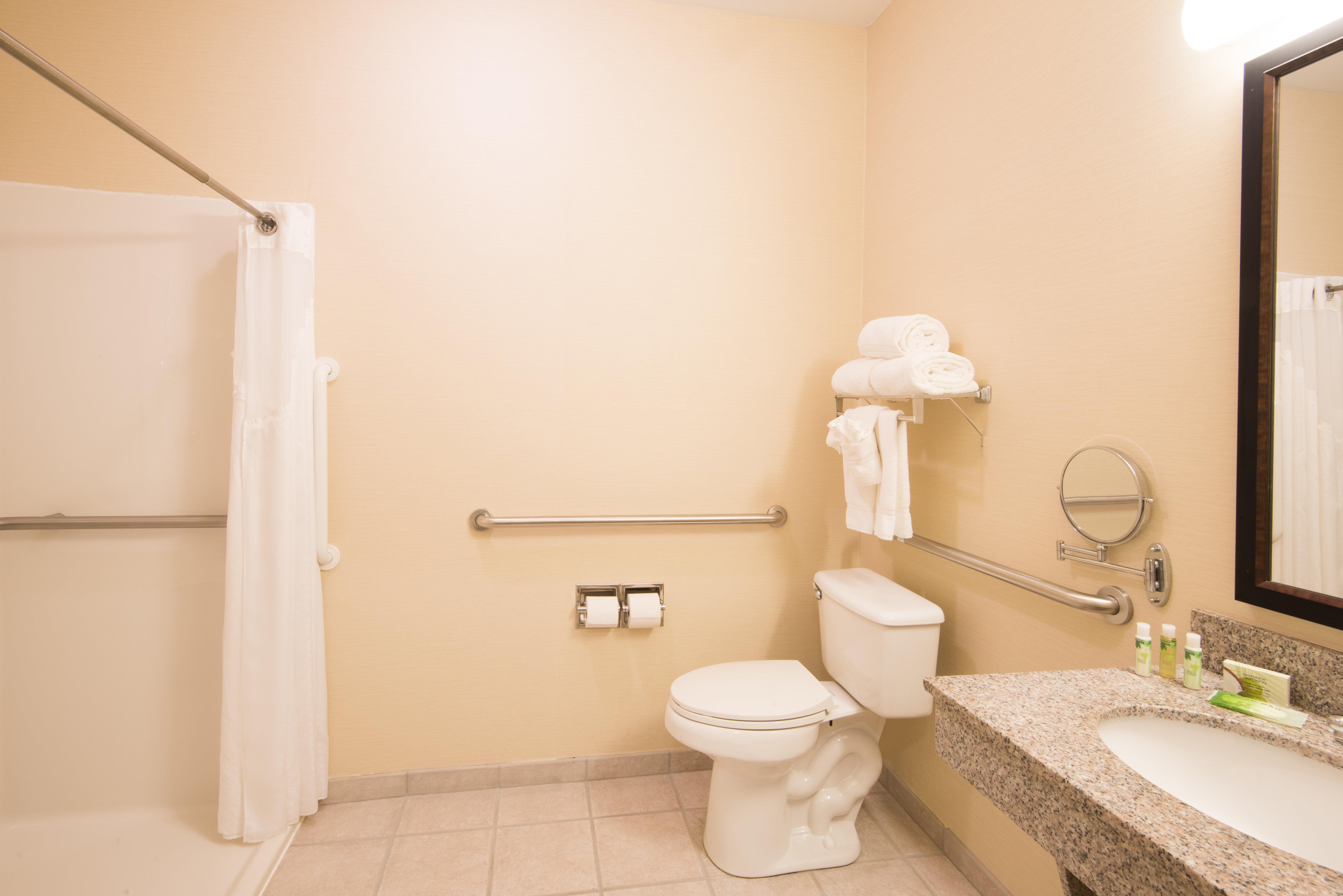 Holiday Inn Express & Suites - Sharon-Hermitage By Ihg West Middlesex Εξωτερικό φωτογραφία