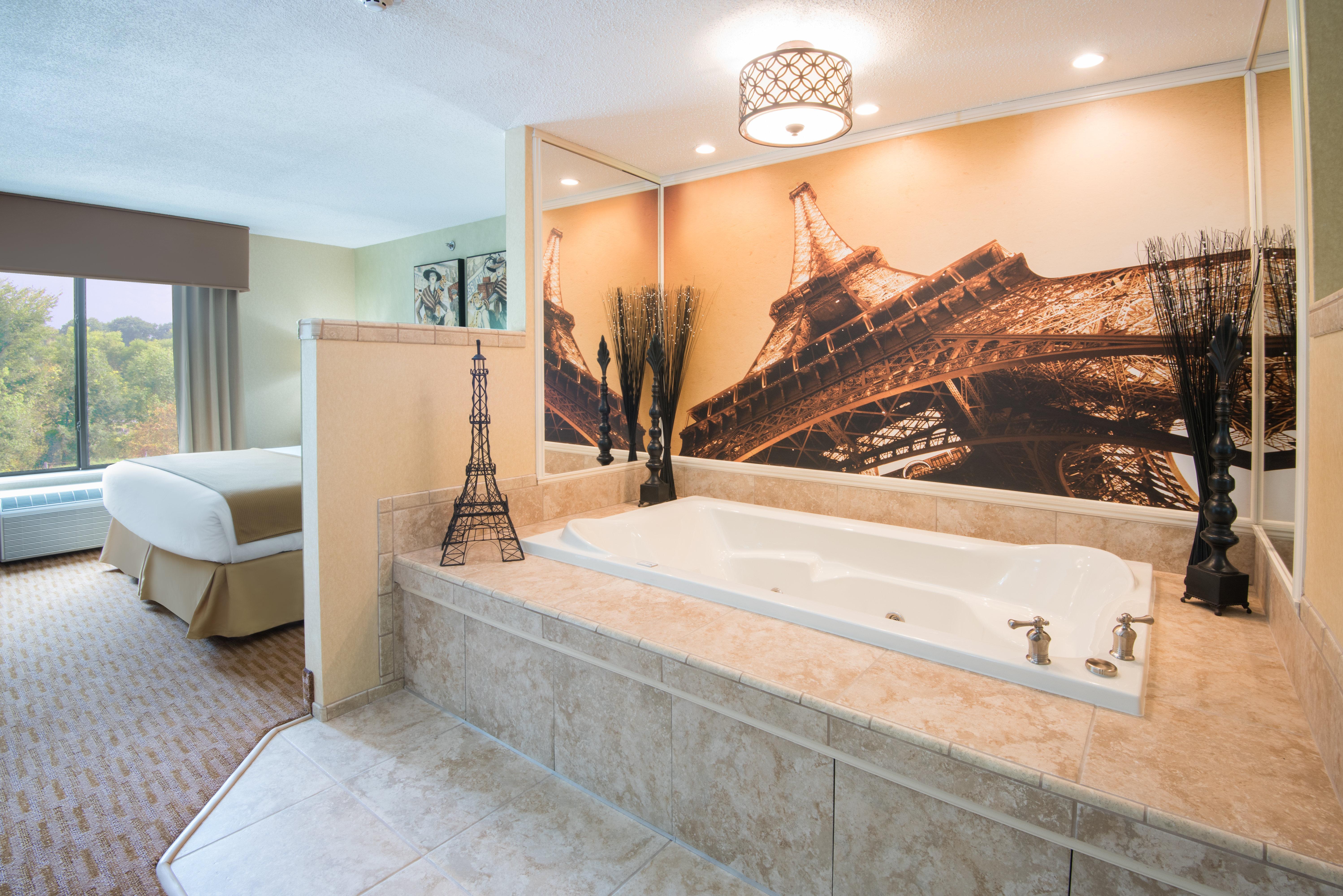 Holiday Inn Express & Suites - Sharon-Hermitage By Ihg West Middlesex Εξωτερικό φωτογραφία