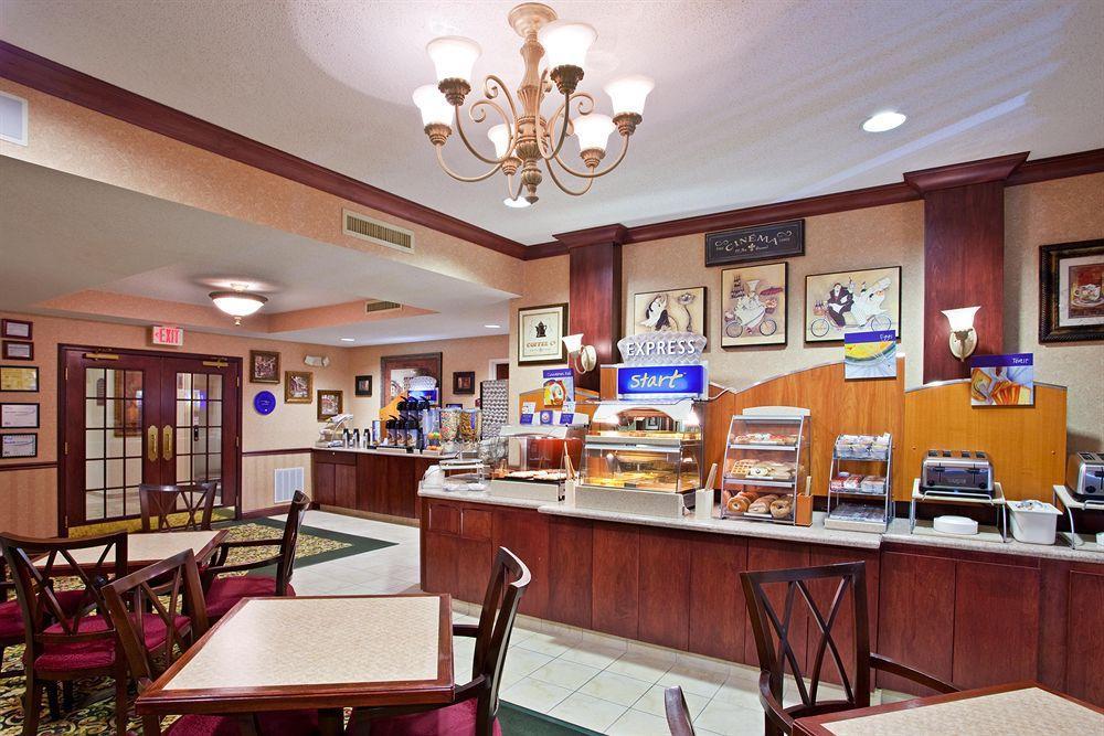 Holiday Inn Express & Suites - Sharon-Hermitage By Ihg West Middlesex Εστιατόριο φωτογραφία